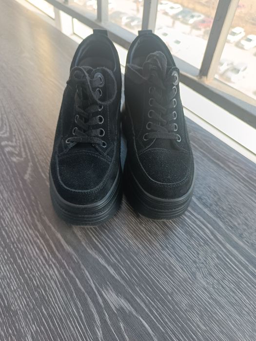 Осенние ботинки 35размер 5тыс