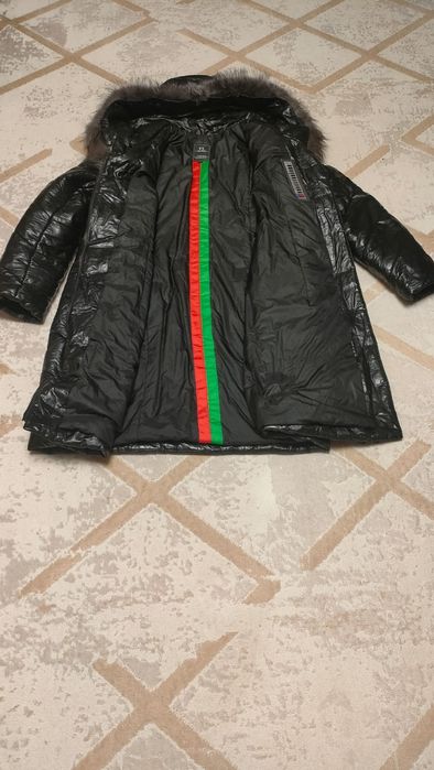 Продам зимнюю куртку