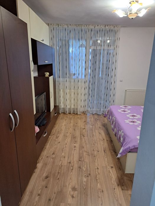 Garsoniera de inchiriat regim hotelier