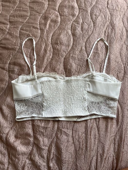 Бюстиета Bershka, New Yorker + подарък слънчеви очила