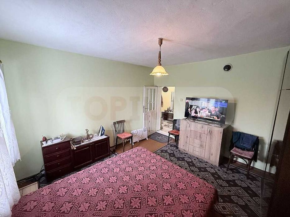 Едноетажна къща в град Генерал Тошево