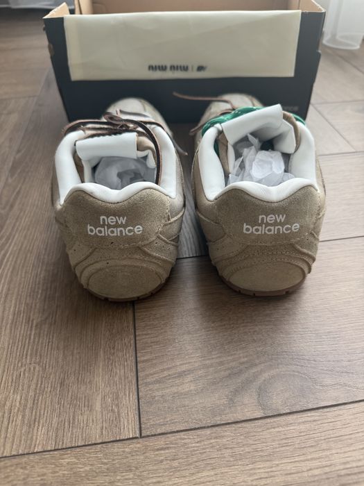 маратонки Miu Miu