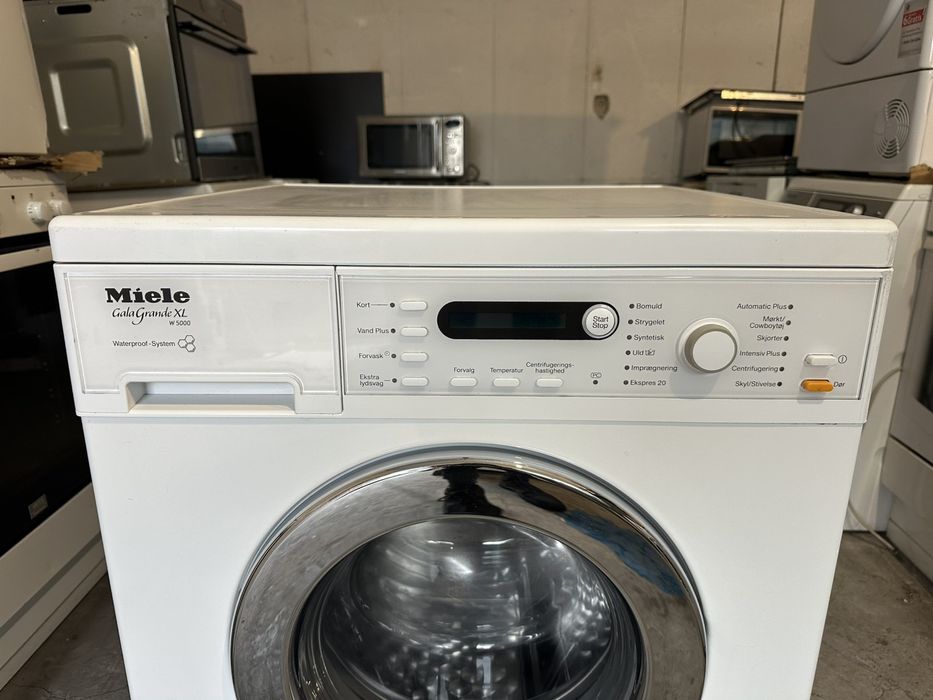 Пералня +гаранция. MIELE ПЧЕЛНА ПИТА Клас А 7кг. Доставка за София