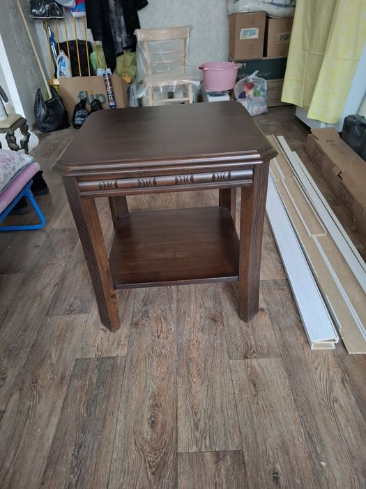 Стол журнальный новый