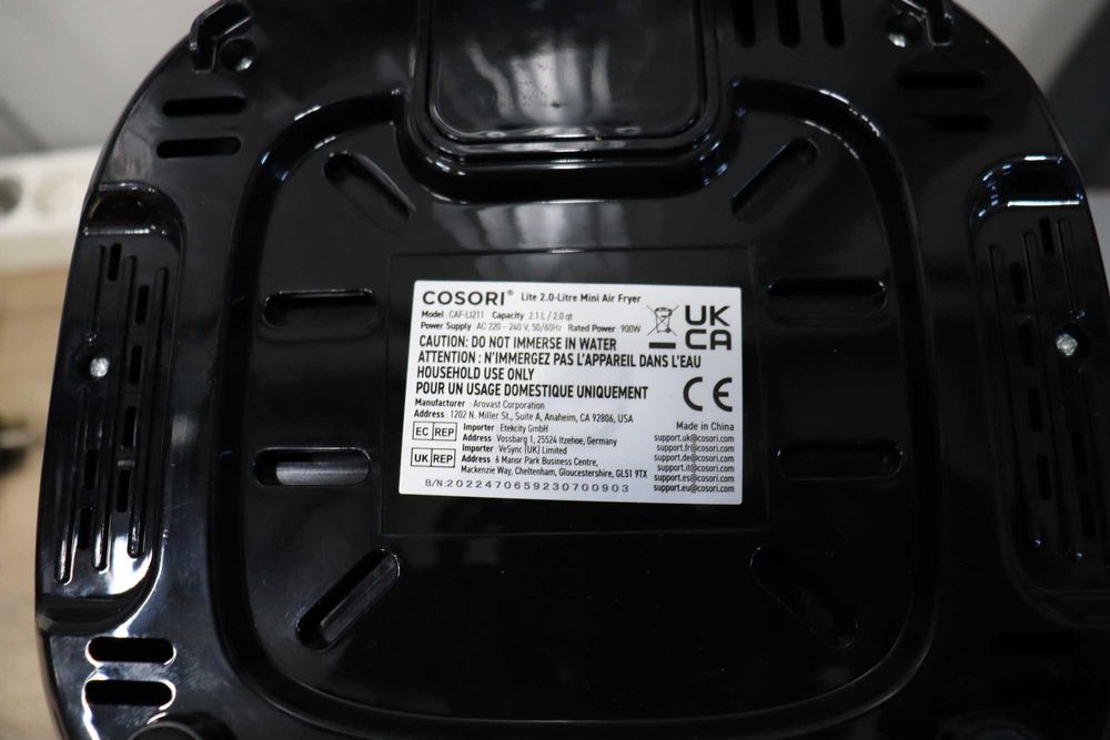 Air Fryer COSORI с горещ въздух 2л, 75-205C, 30 онлайн рецепти, 900W