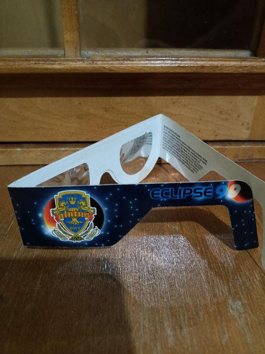 Ochelari eclipsa