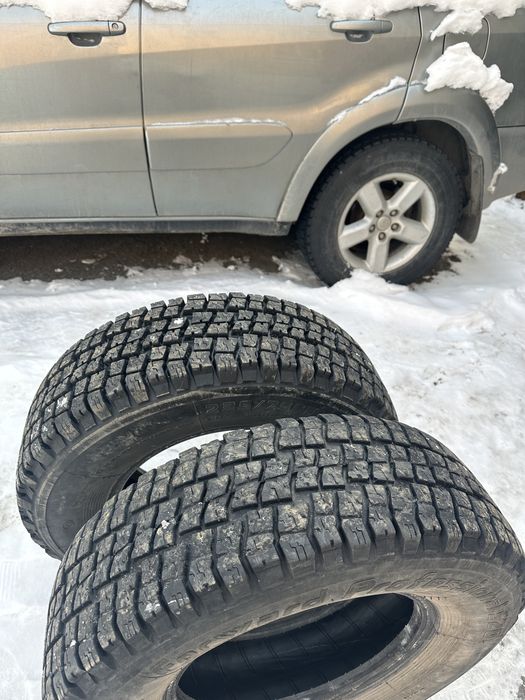 Продам автошины на УАЗ 235/75 R15