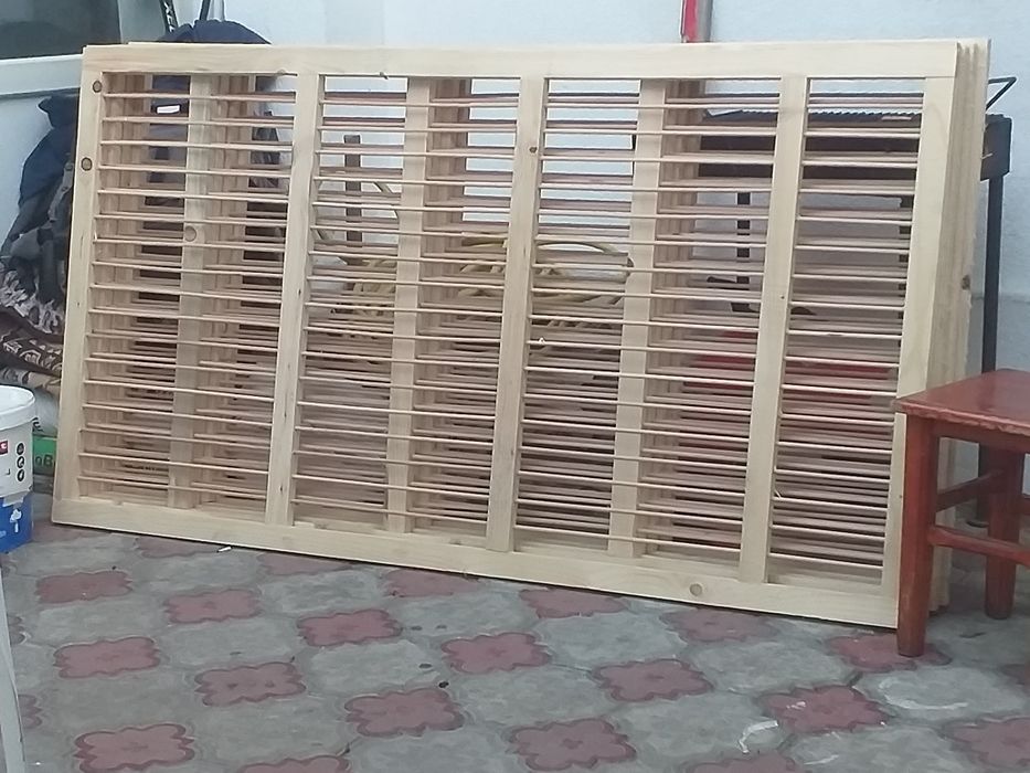 Fac la comanda accesorii porumbei