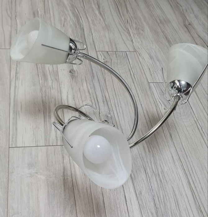 Комплект абажури - осветителни тела, лампи за таван и стена