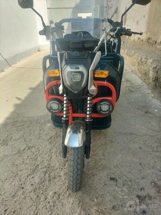 cavallo elektron skuterri