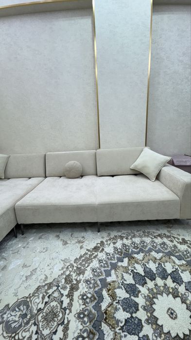 Продаю мягкий мебель новый идел состояние