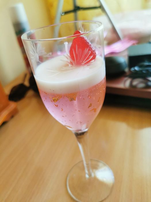 Lumanare handmade din ceara de soia si ceara gel cu foita de aur