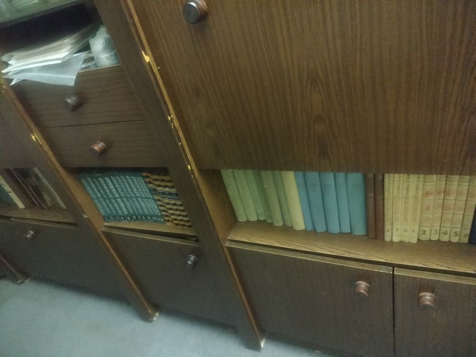 Продам шкаф бу .