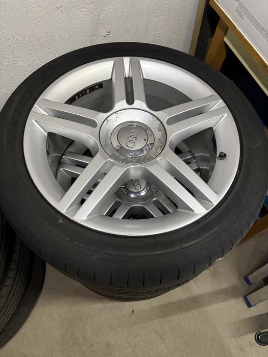 Jante Audi originale R17 + anvelope 235/45 R17 – set complet