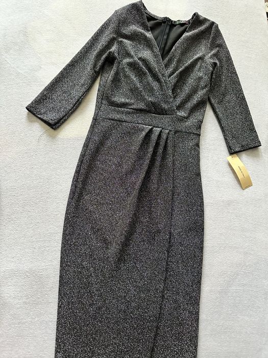 Продам новое платье