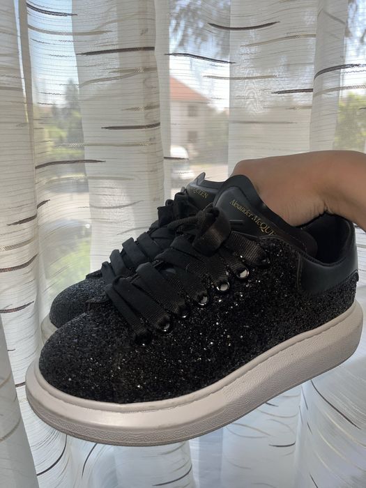 alexander mcqueen cu sclipici