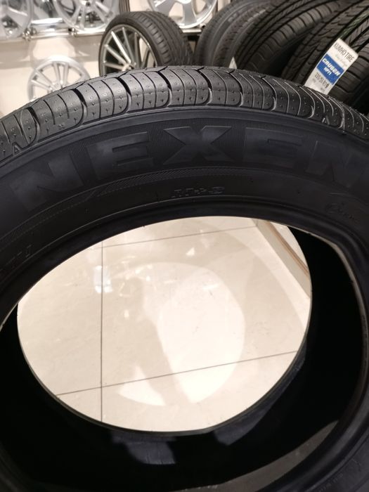 Balon shina NEXEN Npriz AH8 225/55R17
