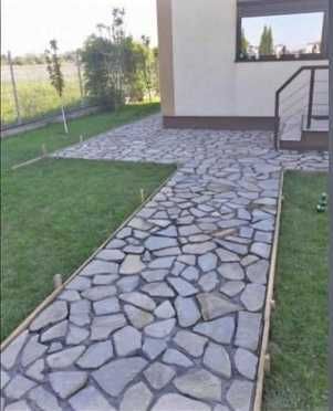 Piatra Naturala de Munte