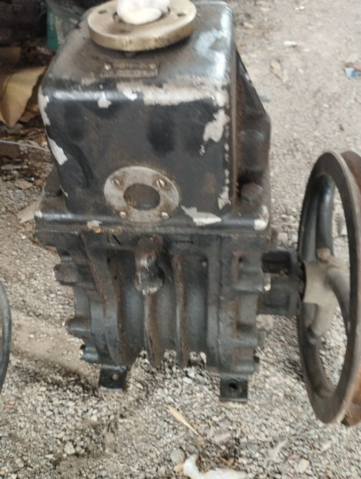 продам насос бушный