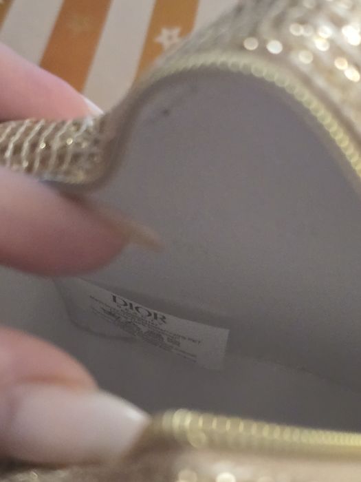 Dior оригинални несесери
