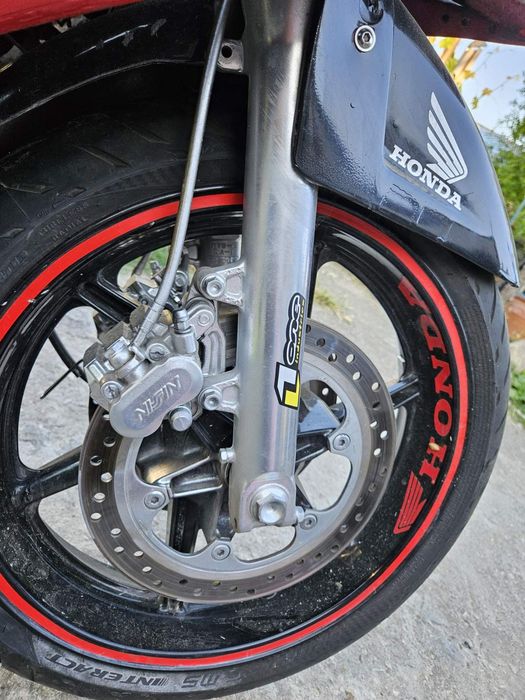 Продава се Honda CBR 600