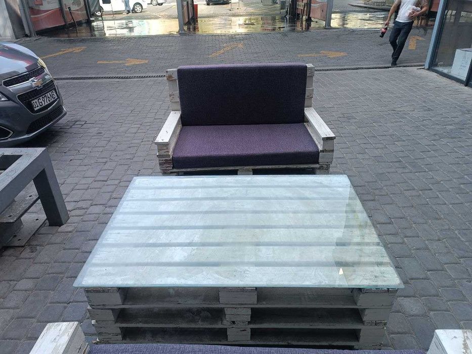 мебель из поддонов для кафе/ресторанов и дач