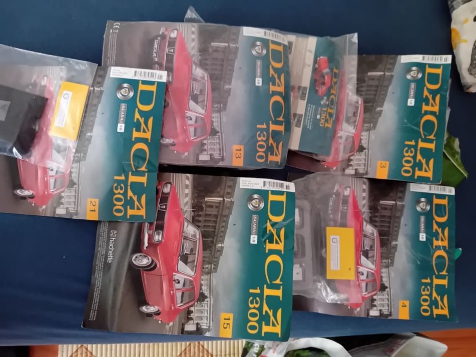 Reviste ,cu macheta Dacia