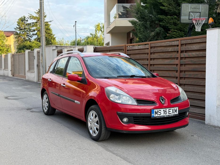 Renault Clio ESTATE/editieRIP.Curl Planet