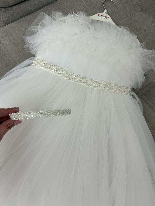 Детское платье в иделе, новое