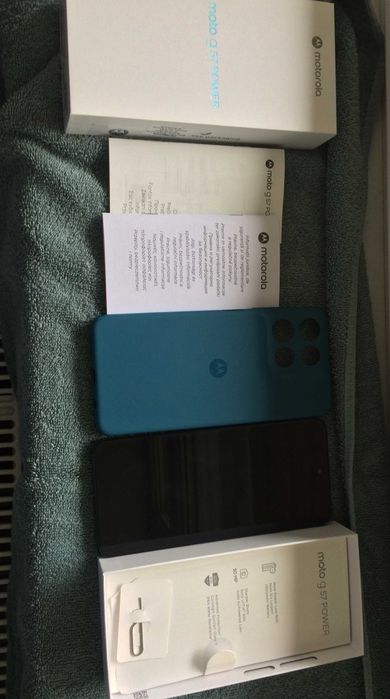 Vând Motorola Moto G57 Power | 256GB Stocare | 12GB RAM | Pachet Complet, utiliazt