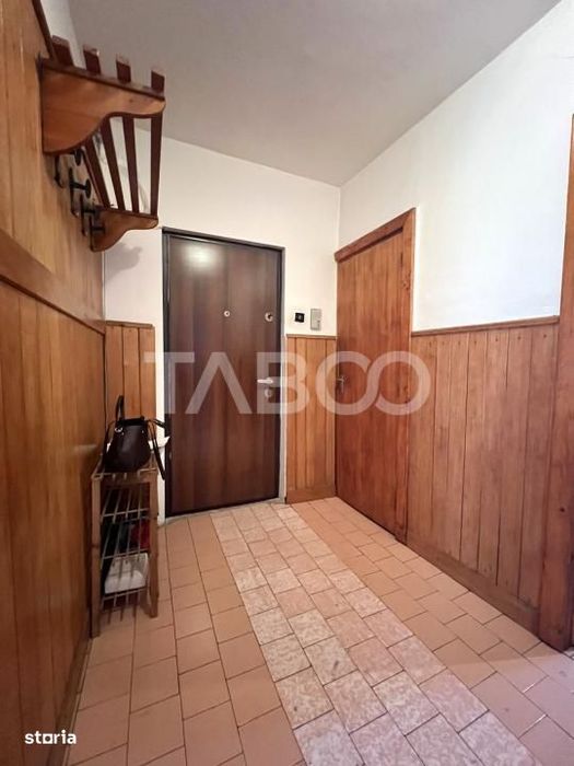 Apartament cu 3 camere de vanzare in Manastur zona Kaufland decomandat