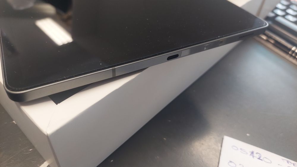 Таблет Samsung S9 FE Plus 128GB Ram 8GB