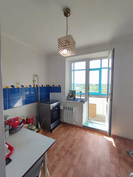 Продам квартиру универмаг 1 ком