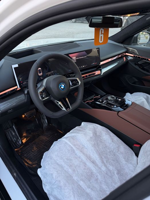 Продам новый BMW 550E xDrive Hybrid в наличии с официальной гарантией