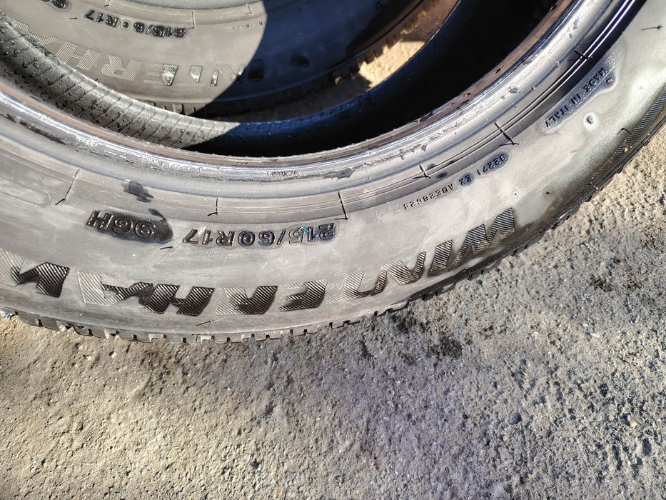 Vând anvelope de iarna