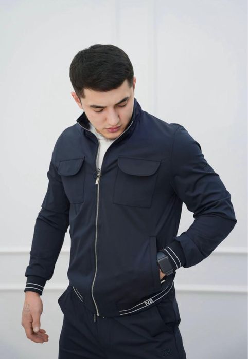 Мужская одежда,  распродажа