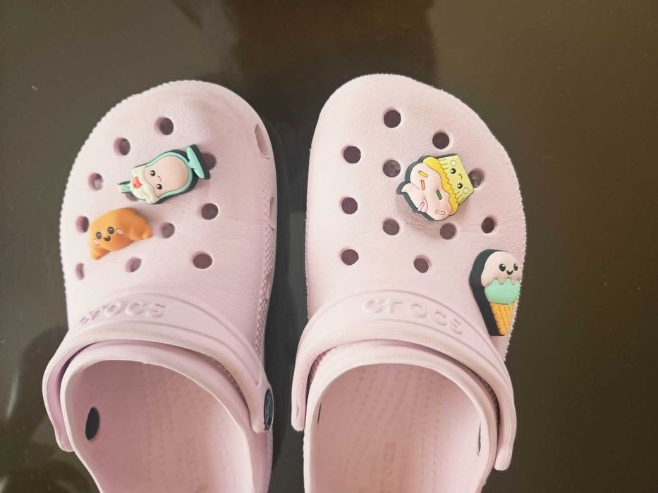 Детски крокс crocs за момиче с включени аксесоари 30 номер
