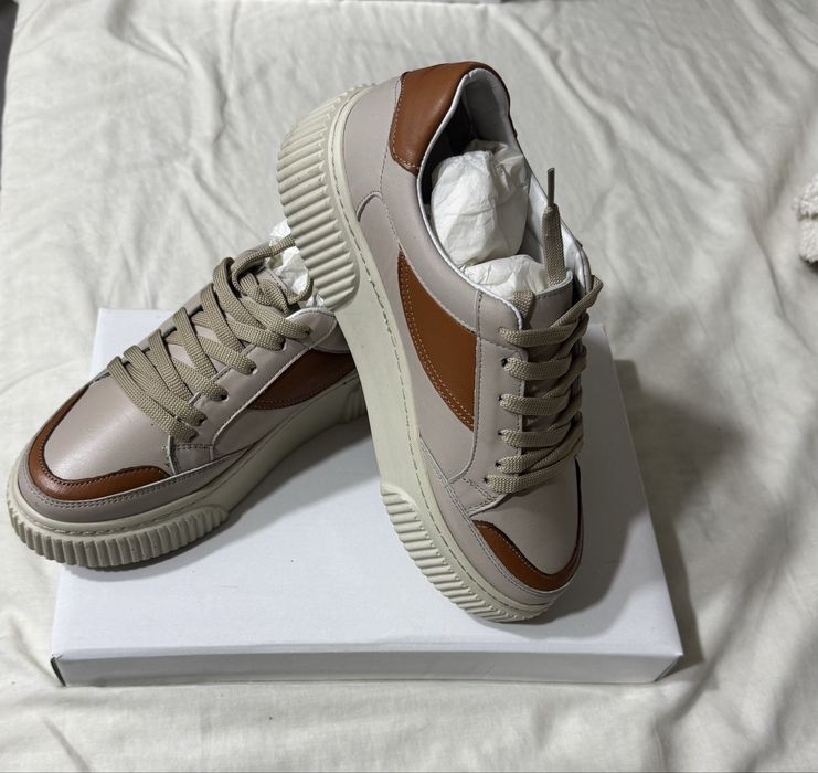 Кроссовки кожа 36,5 размер