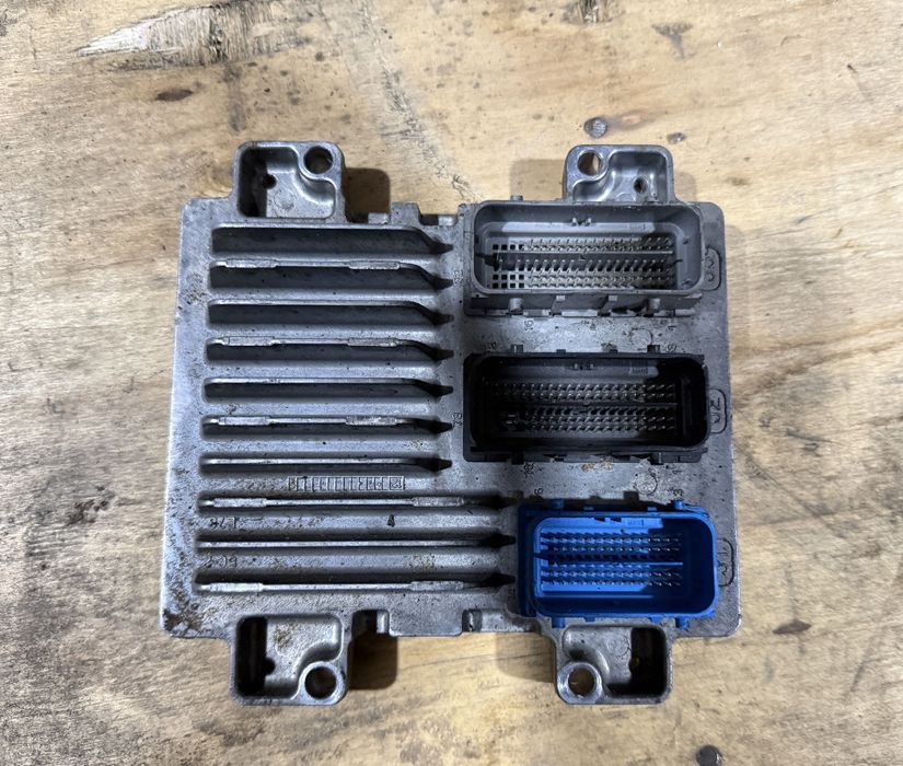 Эбу компьютер круз спарк