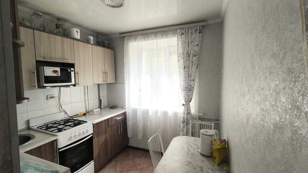 Продам 2х ком квартиру