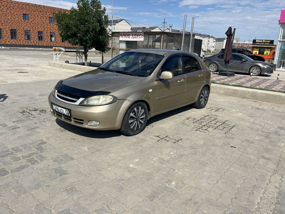 Продам шевролет ласети 2010г.в,автомат