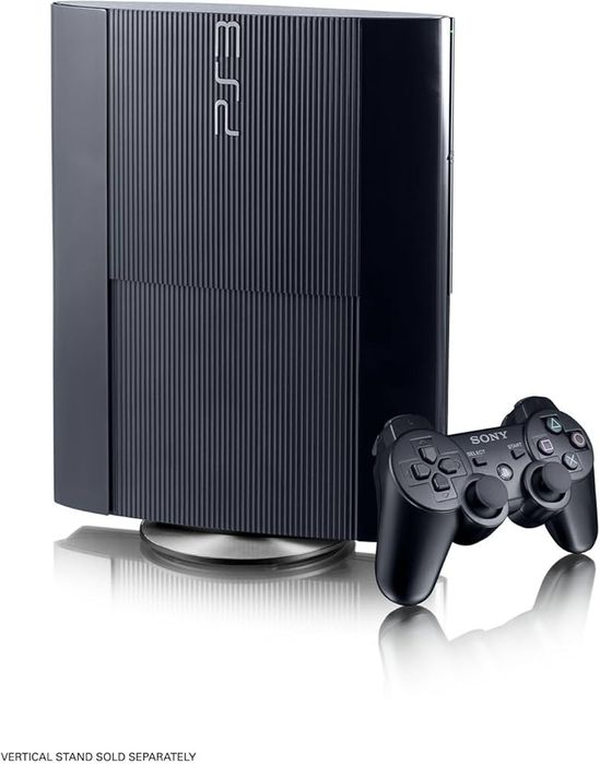 Playstation 3 super slim 500 gb 35 oyin (4 joystick) Ideal