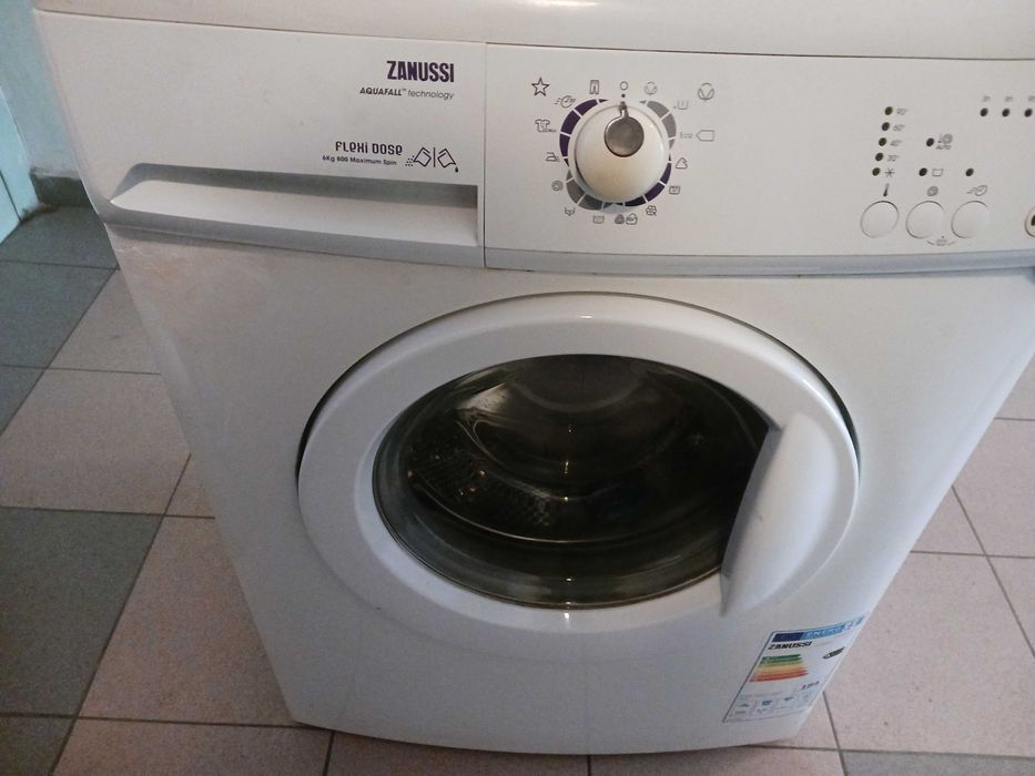 Автоматична пералня Zanussi