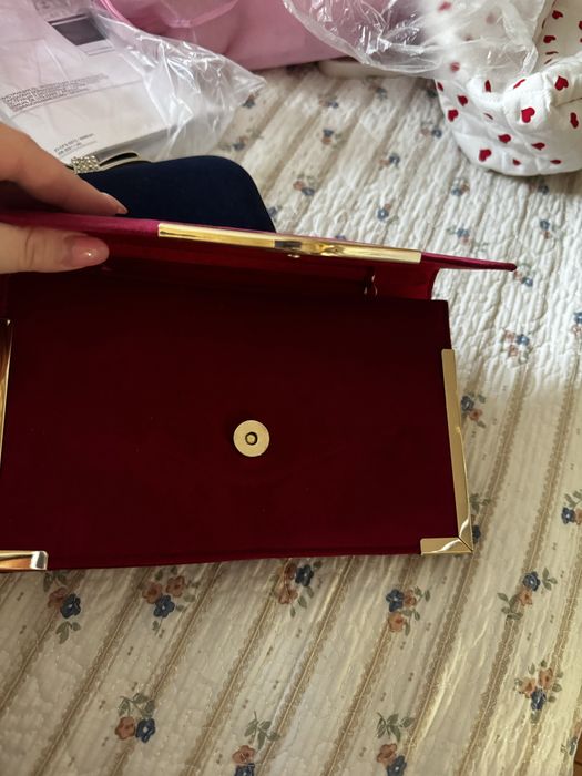 Продап клатч шикарный