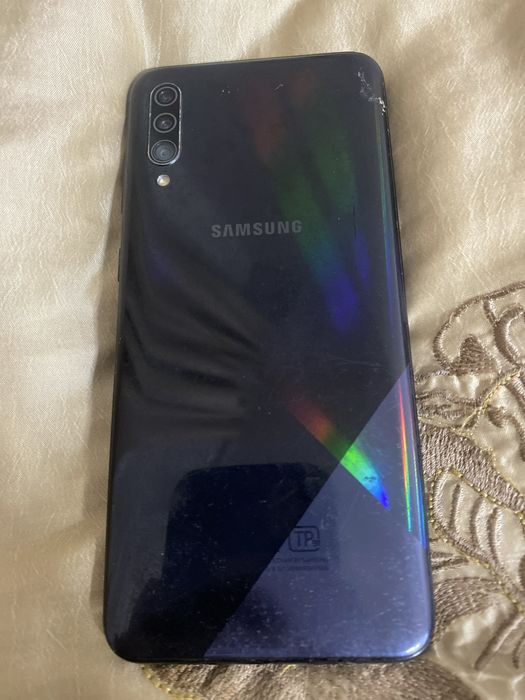 Телефон samsumg A30S