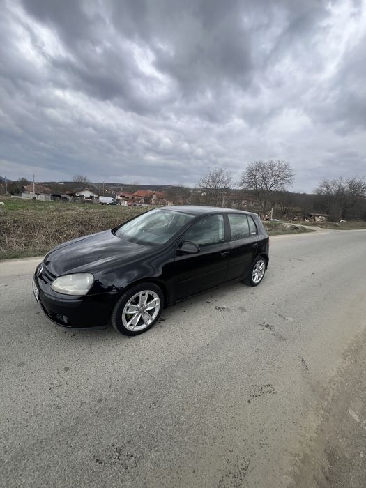 Vând golf 5 1.9 bkc 4x4
