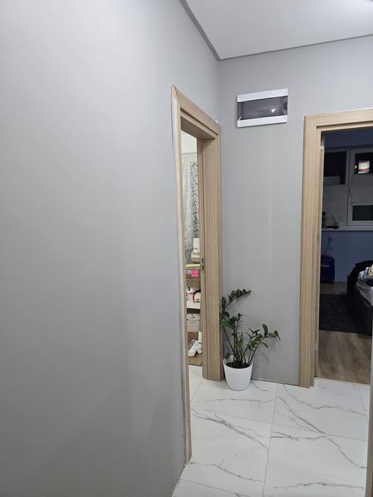 Продава се Тристаен апартамент в Плевен, Сторгозия - 76 кв.м за 1968 €/кв.м - Снимка #6