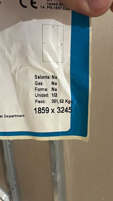 Стекло триплекс 10+10 мм.