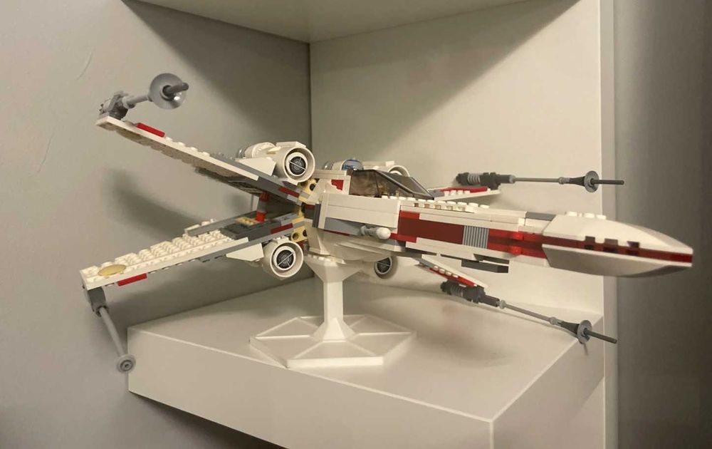 Suport / Stand Display înclinat 4x4 compatibil LEGO