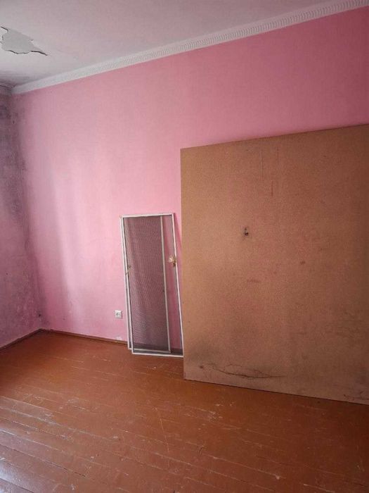 Срочно Продается 3-х Комнатная Квартира.